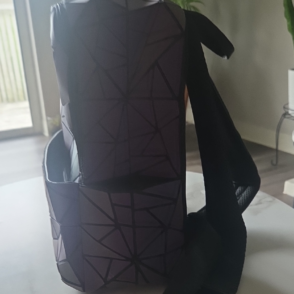 Geometric Pattern Backpack - image 5